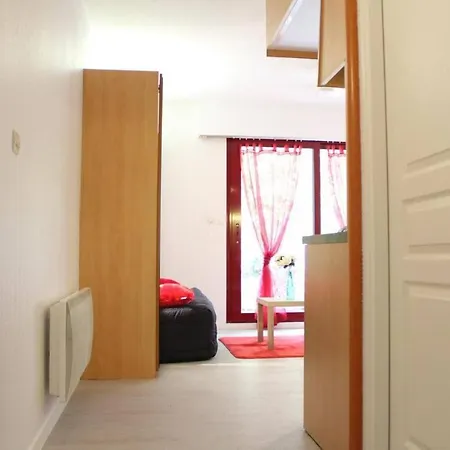 Appt - Lr010-039 Apartment *